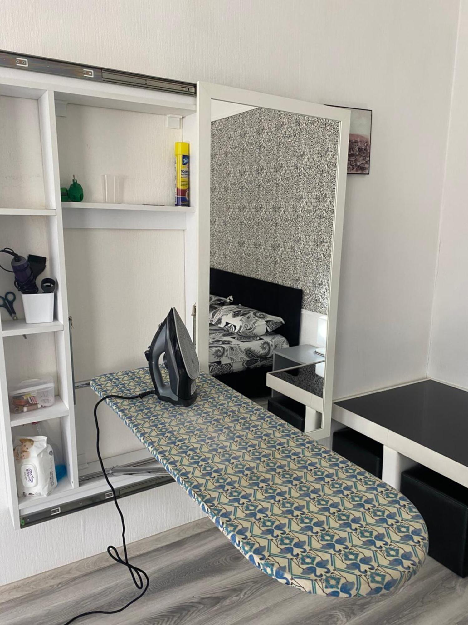 Guest House In Avlabari تبليسي المظهر الخارجي الصورة