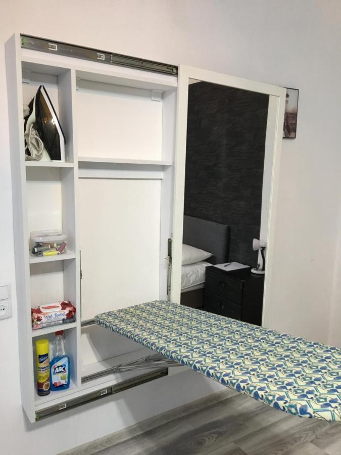 Guest House In Avlabari تبليسي المظهر الخارجي الصورة